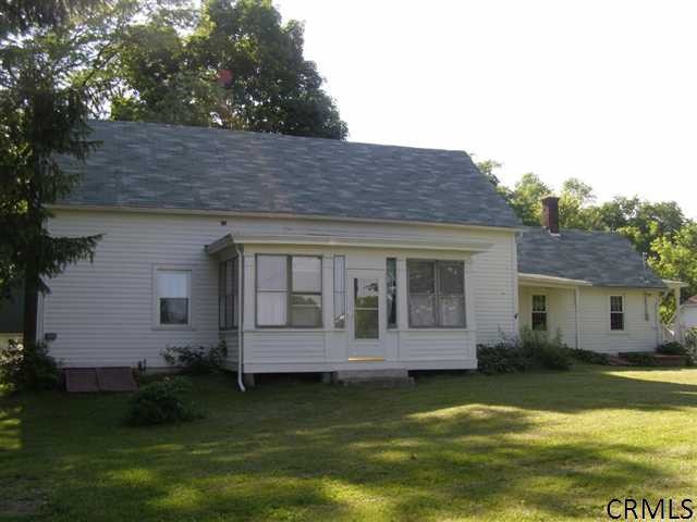 911 Western Rd, Castleton On Hudson, NY 12033 - photo 1