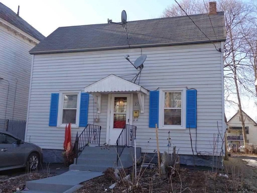 27 Elm St, Schenectady, NY 12304 - photo 1