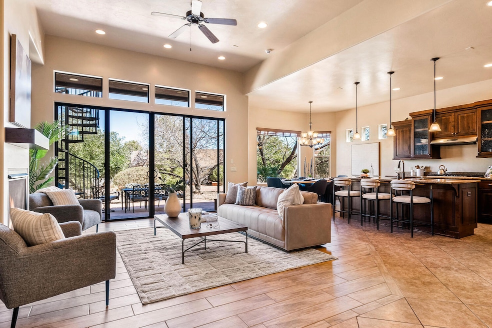 4962 Boulder View Dr Hurricane-large-001