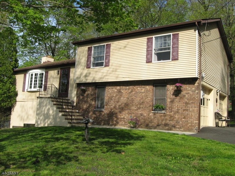 165 Sharp Ave, Hopatcong, NJ 07843 - photo 1