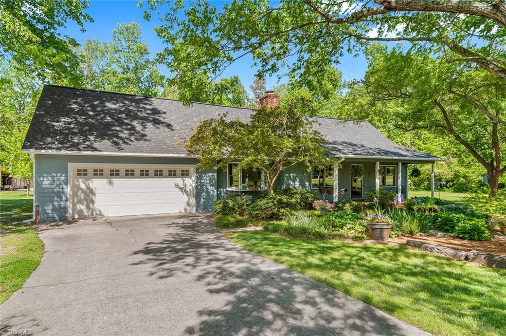 Welcome to 310 Cedarwood Trail...