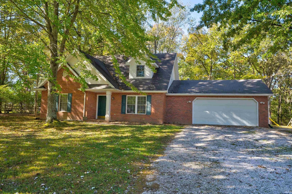 215 S Tinsel Cir W, Santa Claus, IN 47579 - photo 1