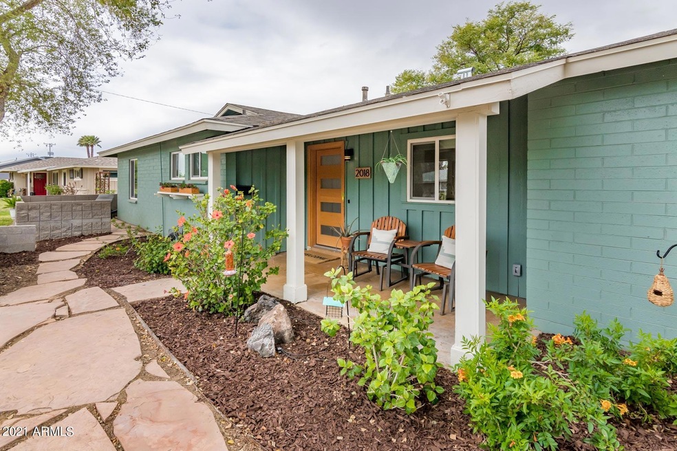 2018 W Cambridge Ave - MLS-9