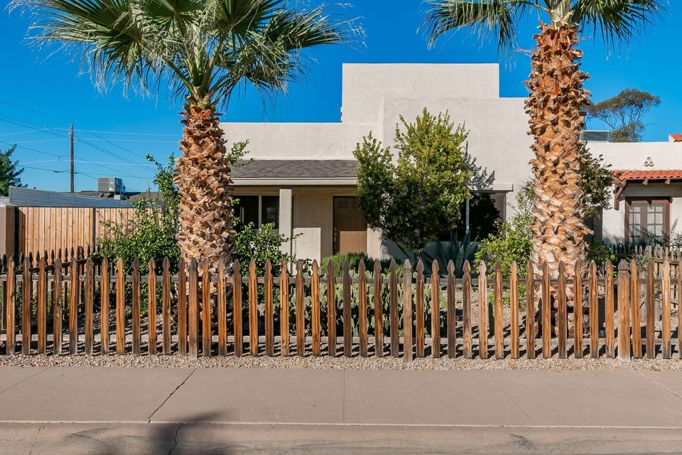 2504 N Mitchell St AZ-1