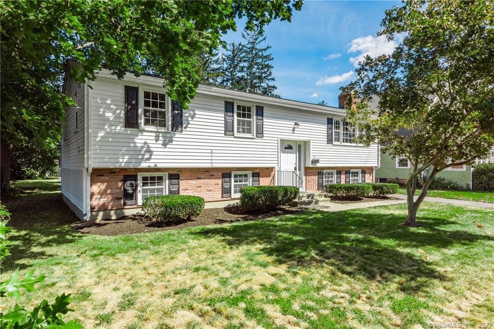 21 Welch St, Plainville, CT 06062 - photo 1