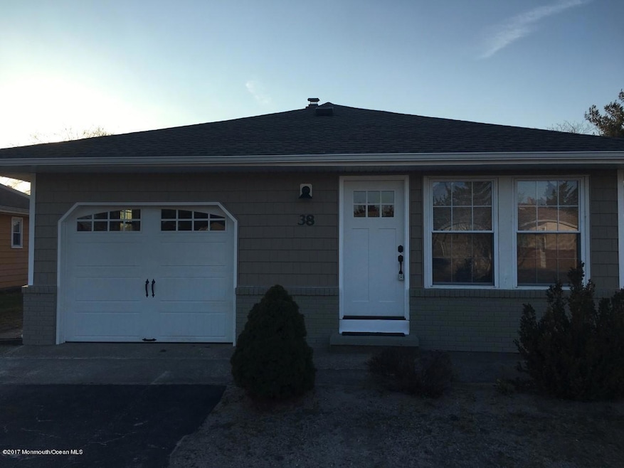 38 Montserrat St, Toms River, NJ 08757 - photo 1