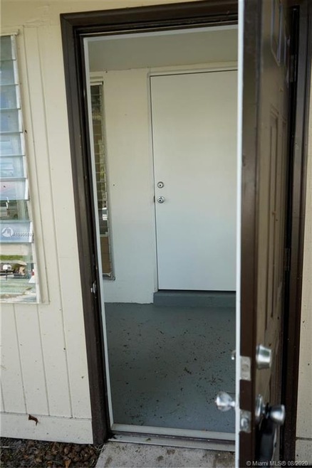 3724 NE 16th Ave, Pompano Beach, FL 33064 - photo 1