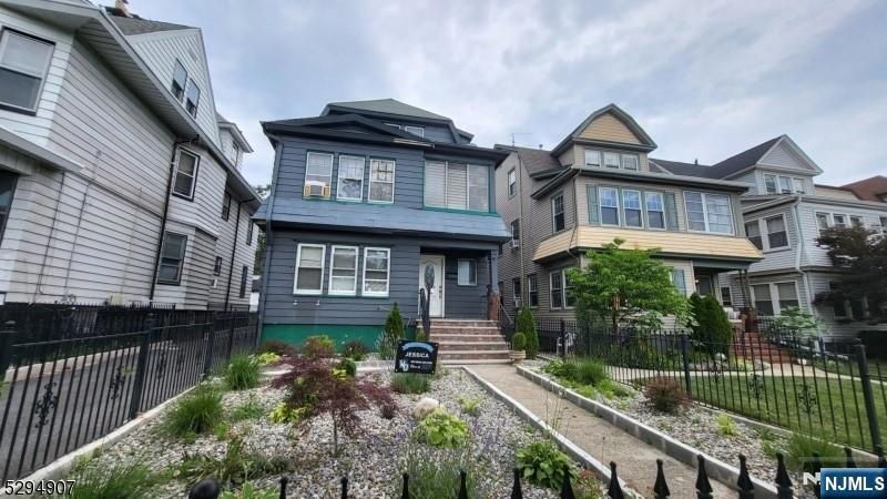 19 Mount Pleasant Place unit 1, West Orange, NJ 07052 - photo 1