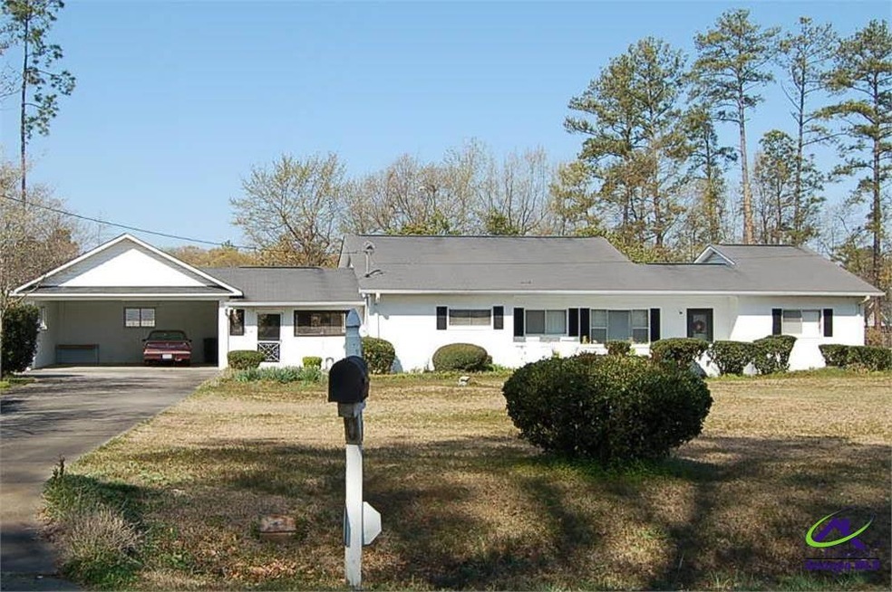 401 Collins Ave, Centerville, GA 31028 - photo 1