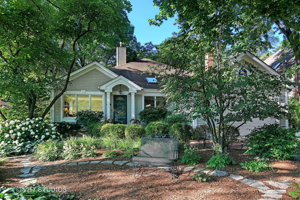 1302 E Forest Ave, Wheaton, IL 60187 - photo 1