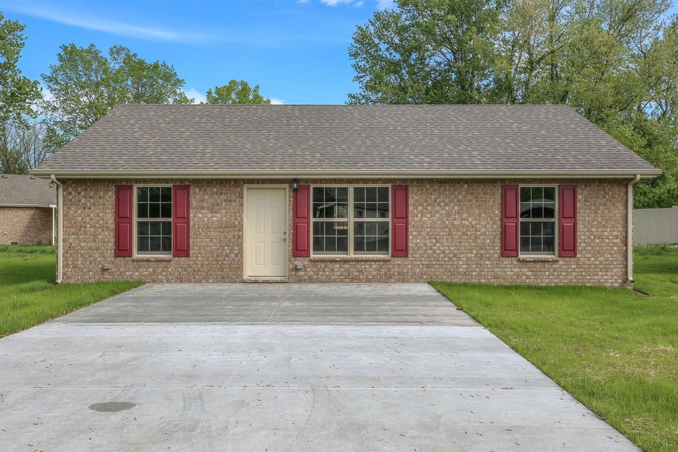 705 Lynchburg Rd, Manchester, TN 37355 - photo 1