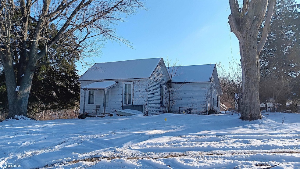 1623 Estes St, Keokuk, IA 52632 - photo 1