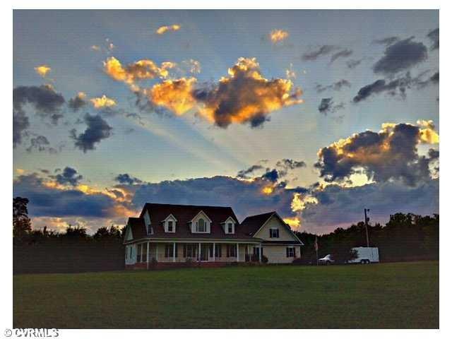 20780 Templeton Rd, Carson, VA 23830 - photo 1