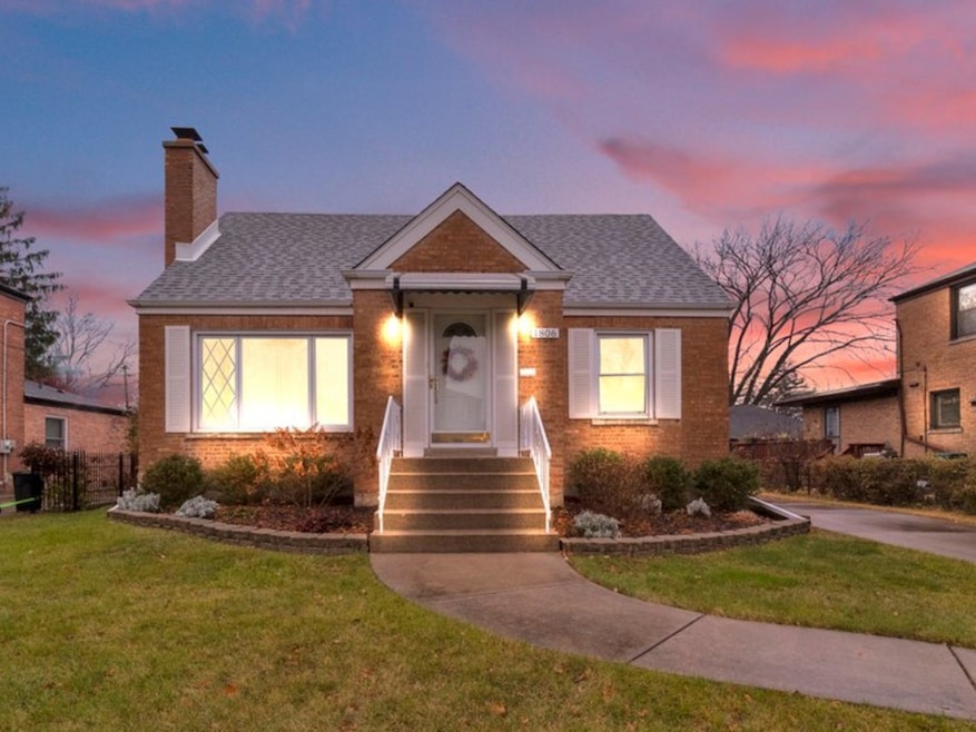 1806 Manchester Ave, Westchester, IL 60154 - photo 1