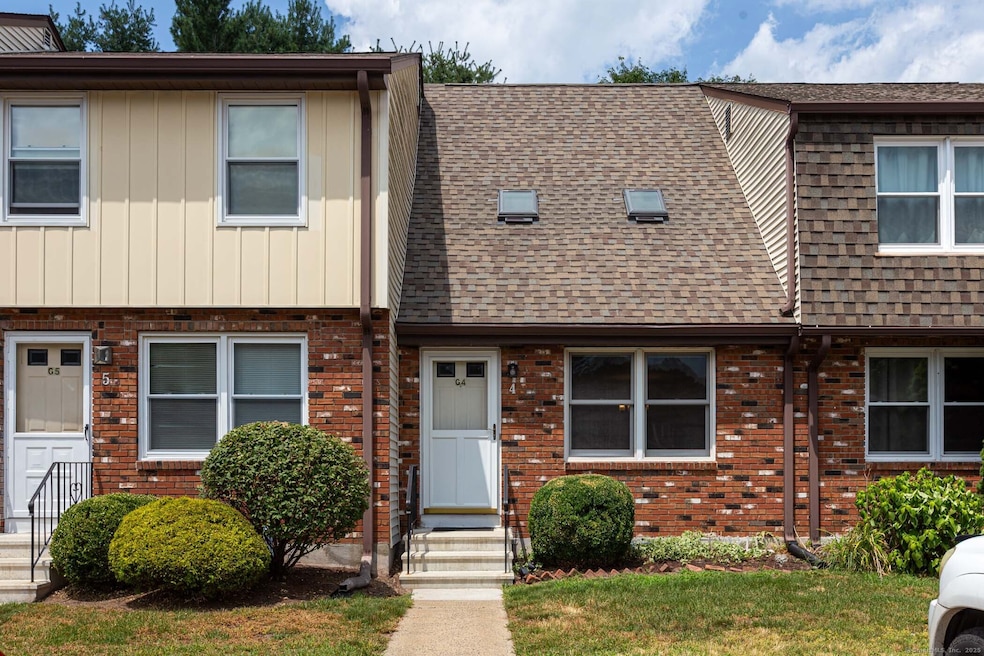 4 Saint Marc Cir unit G, South Windsor, CT 06074 - photo 1