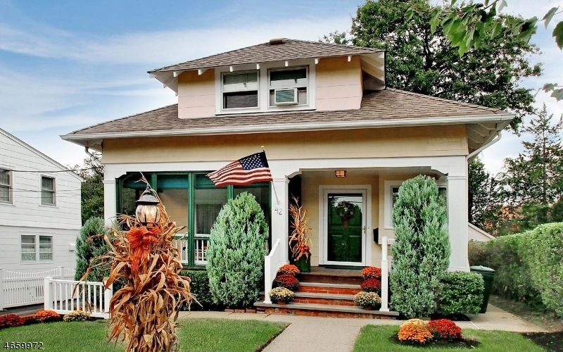 42 Park Ave, Verona, NJ 07044 - photo 1