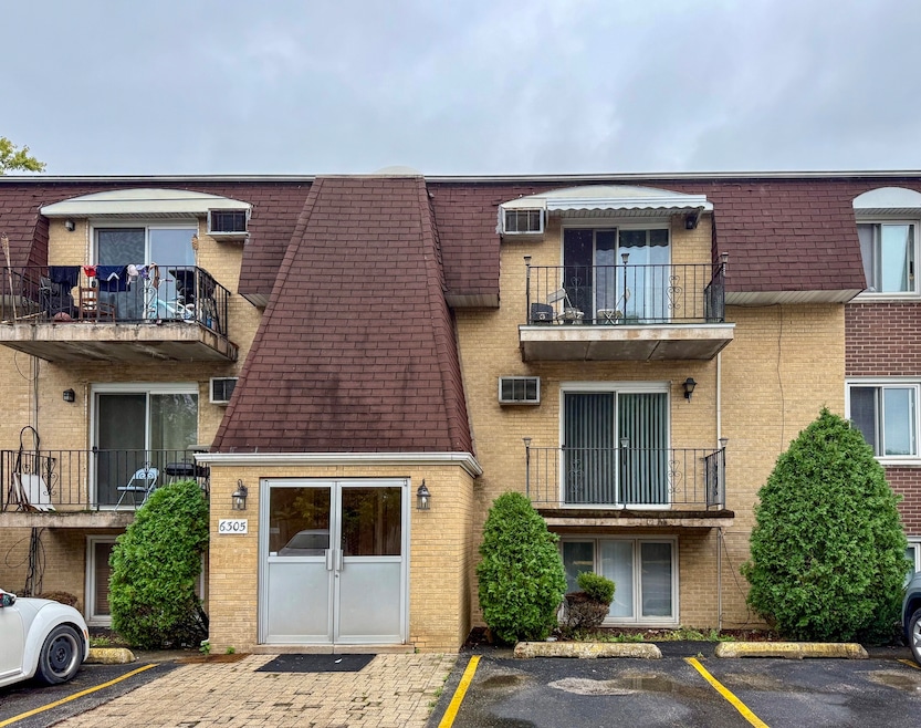 6305 Joliet Rd unit 11, Countryside, IL 60525 - photo 1