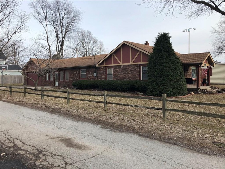 330 S Main St, Lapel, IN 46051 - photo 1