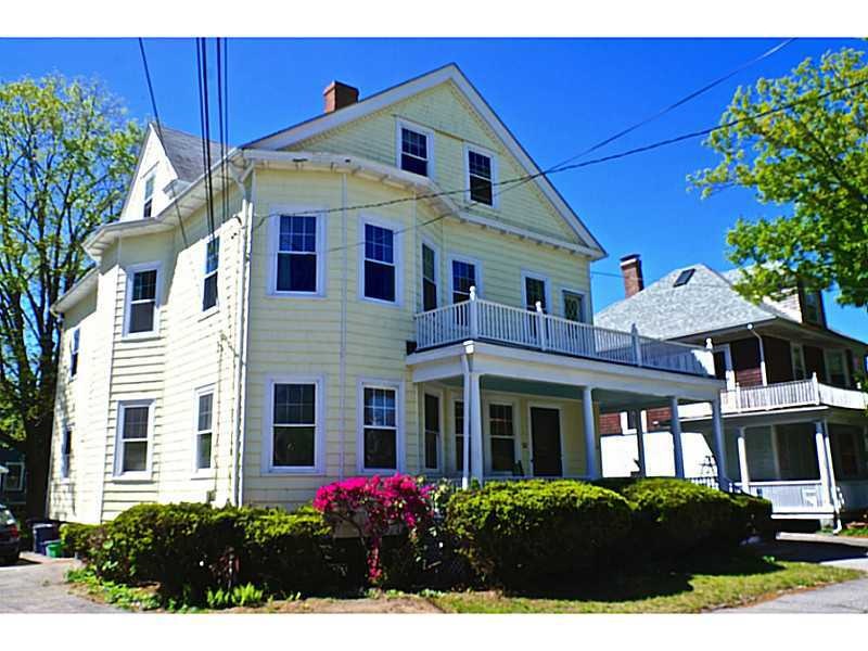 52 Circuit Dr, Cranston, RI 02905 - photo 1