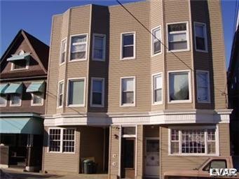 211 E Bertsch St unit 6, Lansford, PA 18232 - photo 1