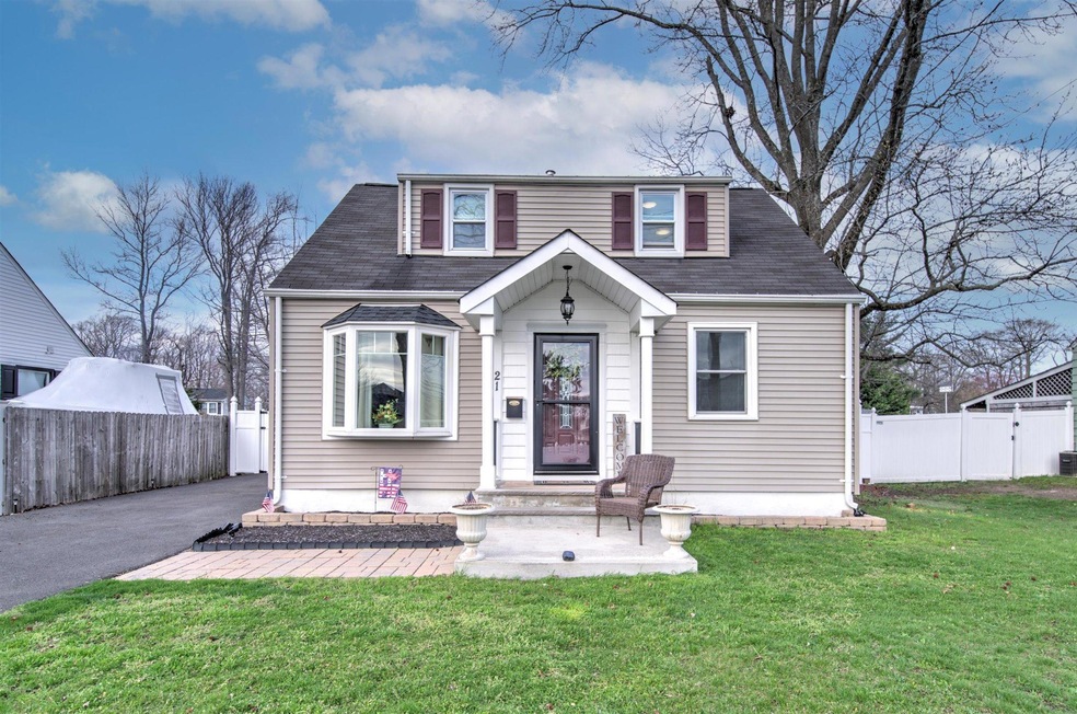 21 New Brunswick Ave, Matawan, NJ 07747 - photo 1