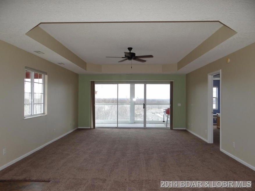 Spacious Living wView