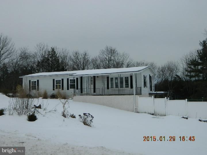 2038 County Line Rd, East Greenville, PA 18041 - photo 1
