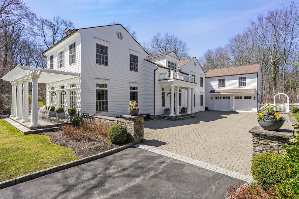 19 Beverly Rd, Purchase, NY 10577 - photo 1