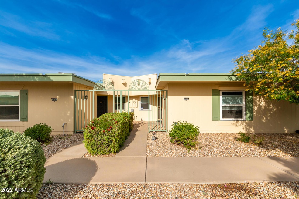 10524 W Ocotillo Dr, Sun City, AZ 85373 - photo 1