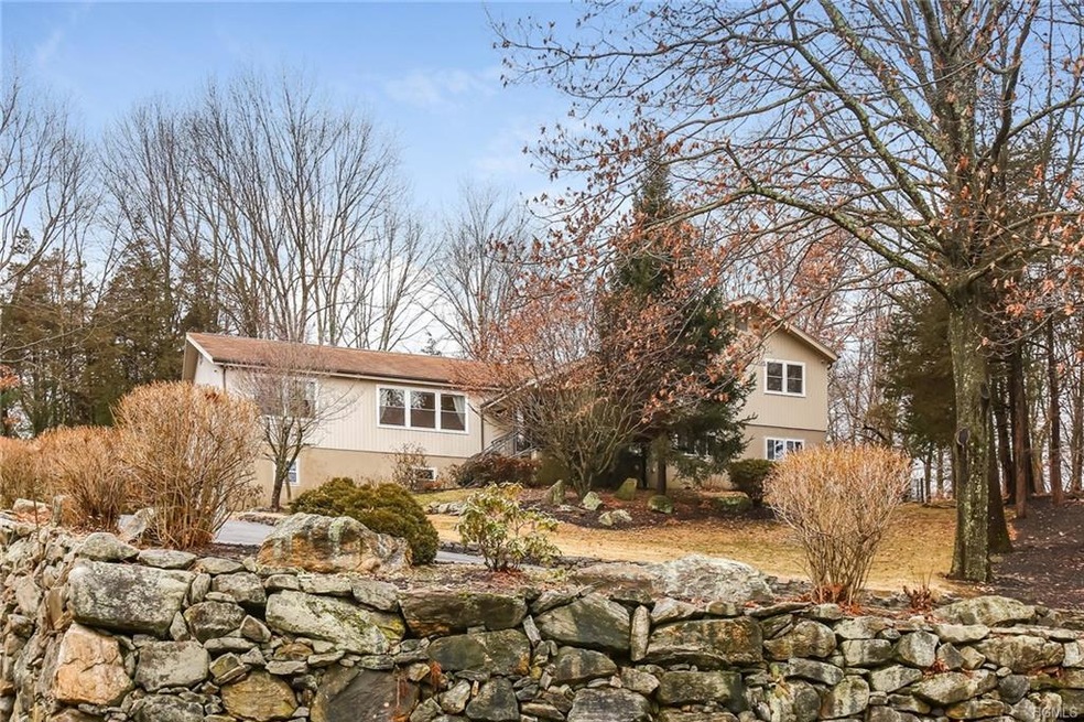 23 Pea Pond Ln, Briarcliff Manor, NY 10510 - photo 1