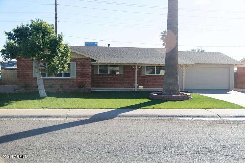Front Red Brick Classic