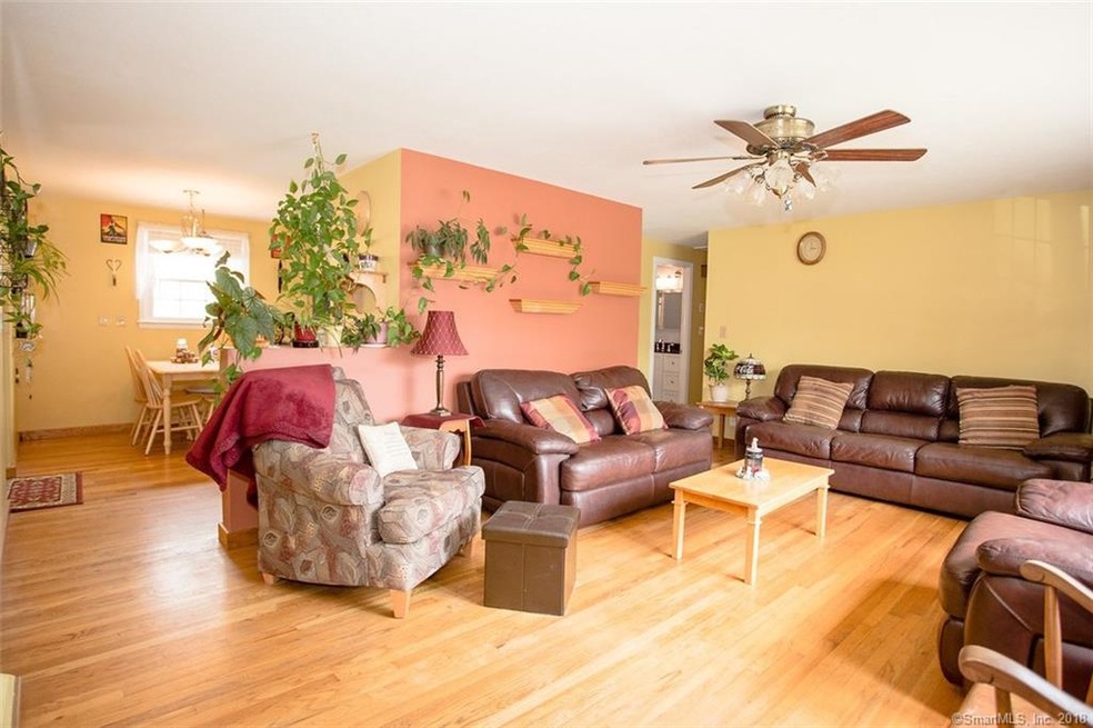 181 Dogwood Ln, South Windsor, CT 06074 - photo 1