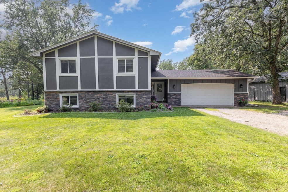 Sold $436,000 • Co-Listing Agent