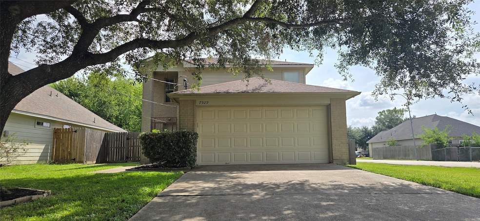 For Rent $1,800/month