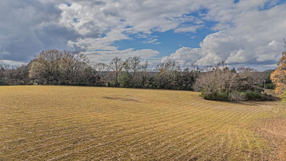 Pending $150,000 • Co-Listing Agent