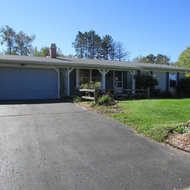 951 W. Ash Front