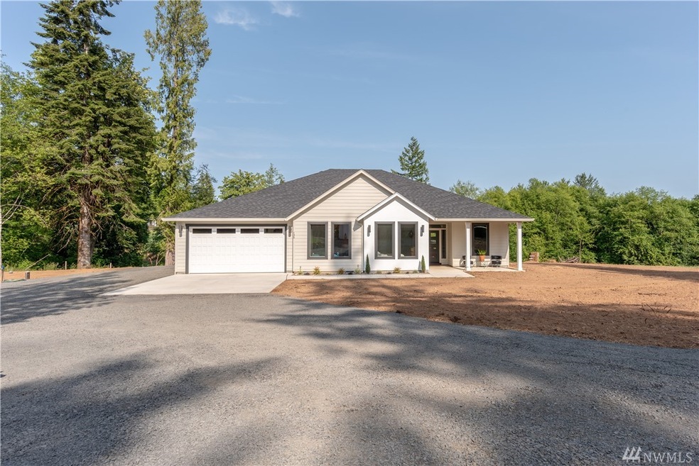 135 Amber Ln, Winlock, WA 98596 - photo 1