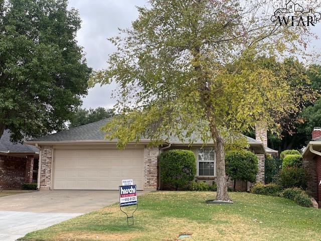 1507 Malcolm Ln, Wichita Falls, TX 76302 - photo 1