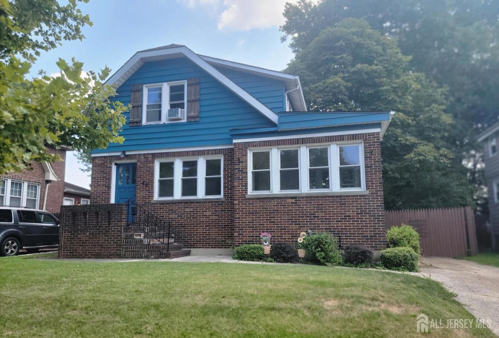 20 N Lafayette Ave, Edison, NJ 08837 - photo 1