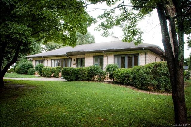 1014 E Broad St, Statesville, NC 28677 - photo 1