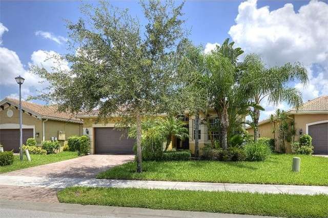 6883 Del Mar Terrace, Naples, FL 34105 - photo 1