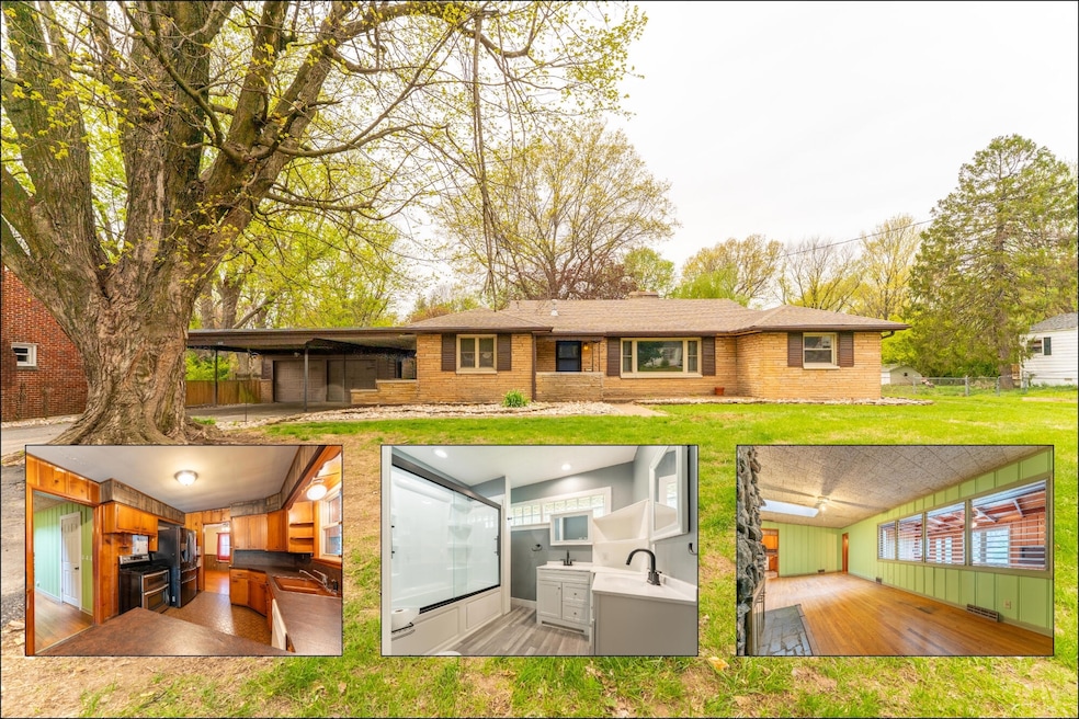 1A Main Photo - 1933 S Jefferson