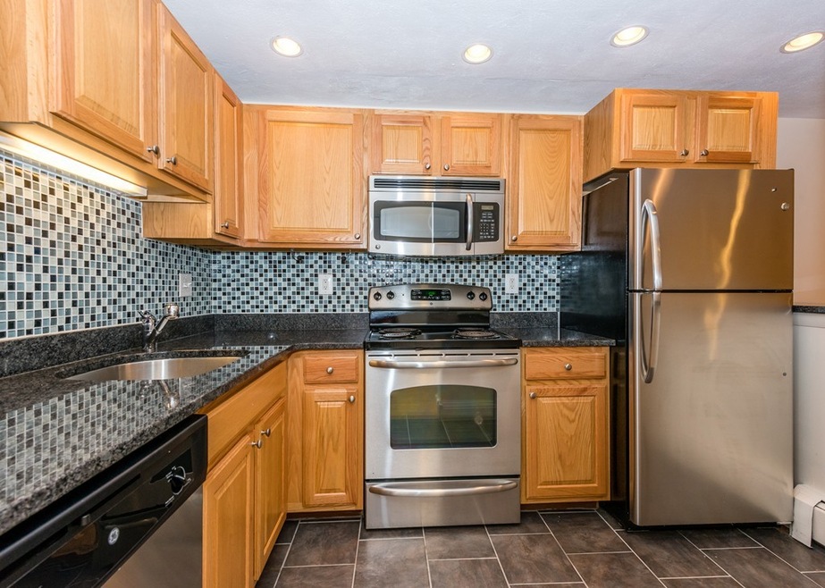 10 Coffey St unit 7, Dorchester, MA 02122 - photo 1