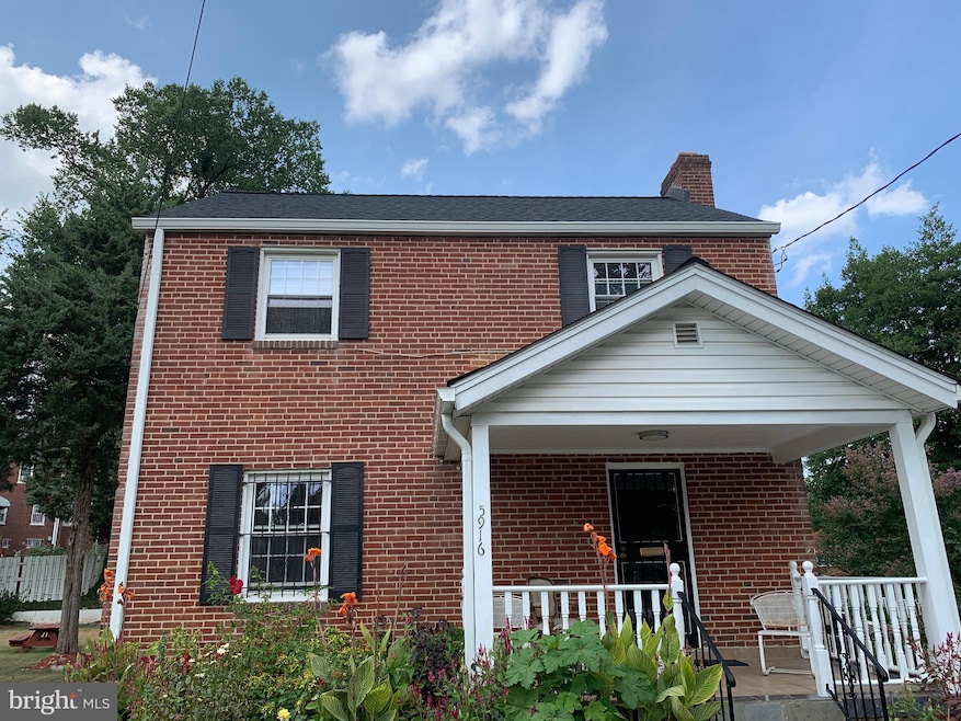 5916 Chillumgate Rd, Hyattsville, MD 20782 - photo 1