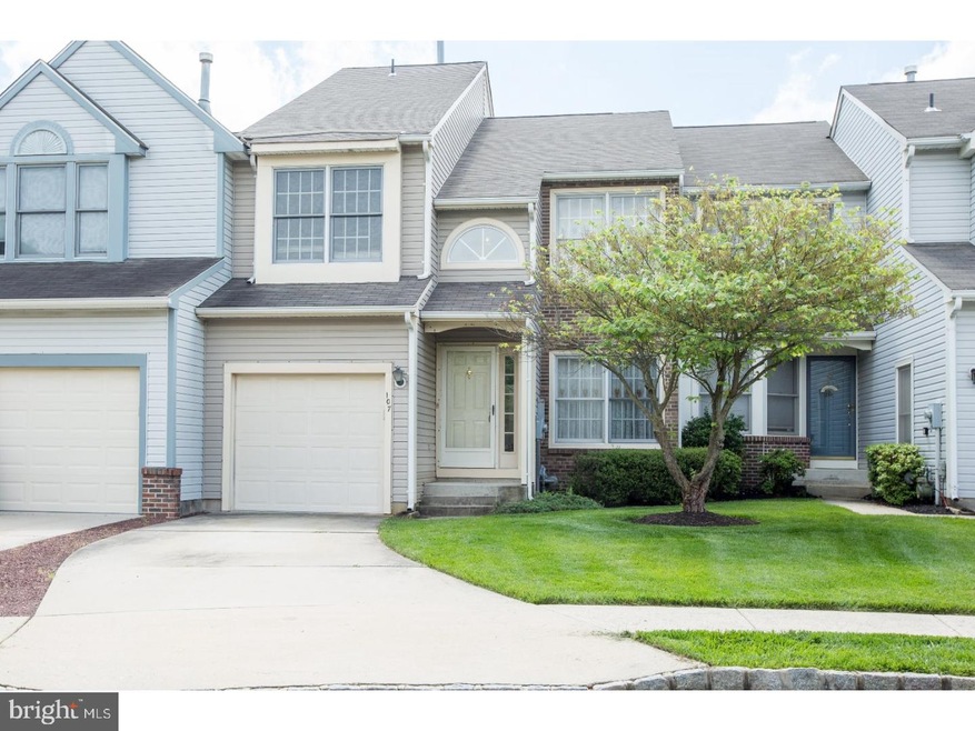 107 Endsleigh Ct, Trenton, NJ 08691 - photo 1