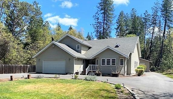 4211 Azalea Dr, Grants Pass, OR 97526 - photo 1