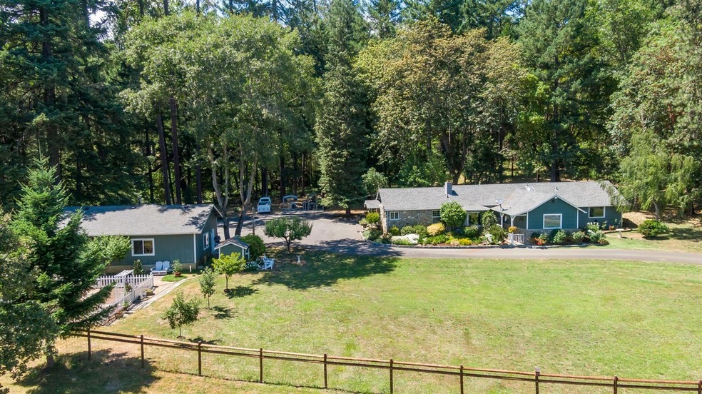 6912 Redwood Hwy, Grants Pass, OR 97527 - photo 1