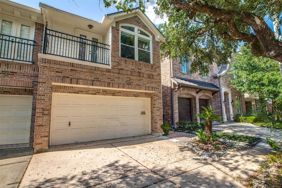 2018 Driscoll St, Houston, TX 77019 - photo 1