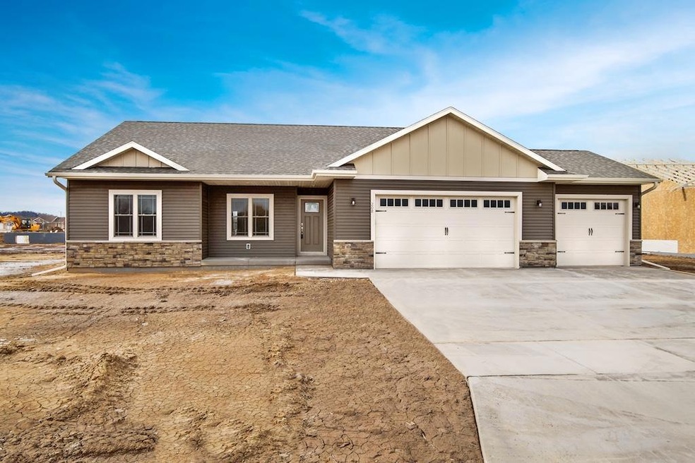 208 Marie Dr exterior