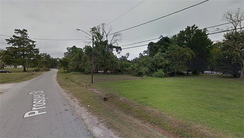 826 Prosper St, Houston, TX 77088 - photo 1